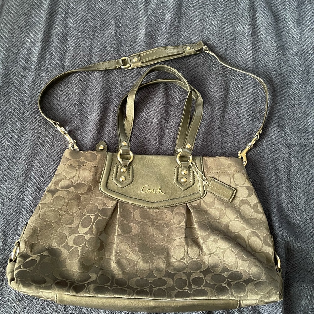 Coach bag black with C logo gently used